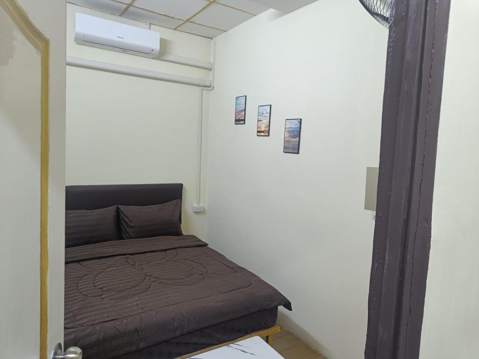 The House Hostel Bangkok Exterior foto